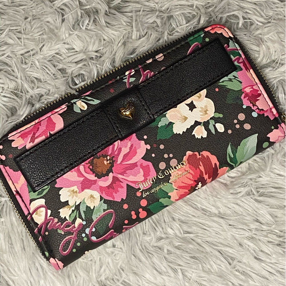 NWOT Juicy Couture Wallet